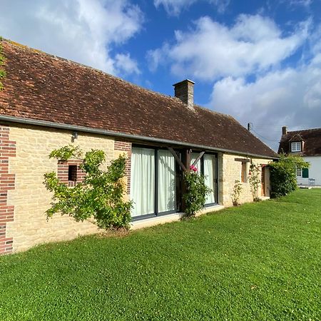 Domaine De Prestal Hotel Le Merlerault Bagian luar foto