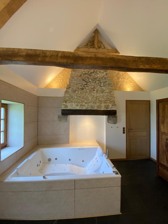 Domaine De Prestal Hotel Le Merlerault Bagian luar foto